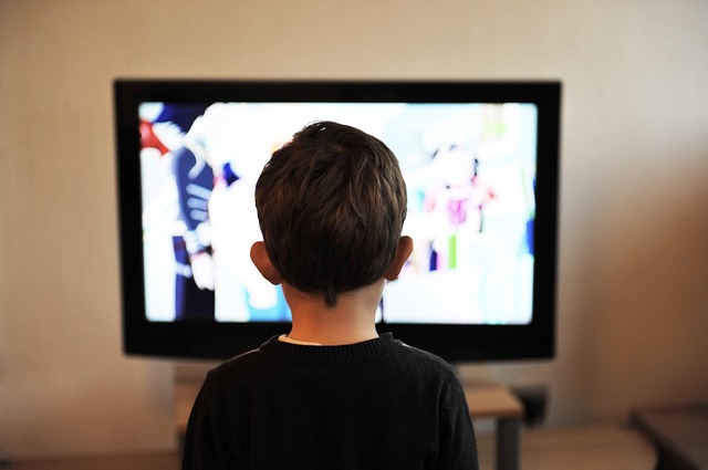 HOW CHILDREN IN RUSSIA CONSUME MEDIA: TV, YOUTUBE CHANNELS, MOBILE APPS