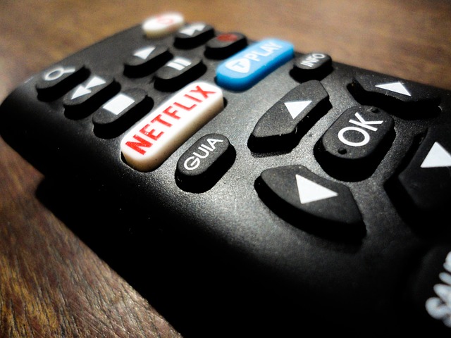 Netflix через партнёрства с операторами платного ТВ попал в 300 млн домов