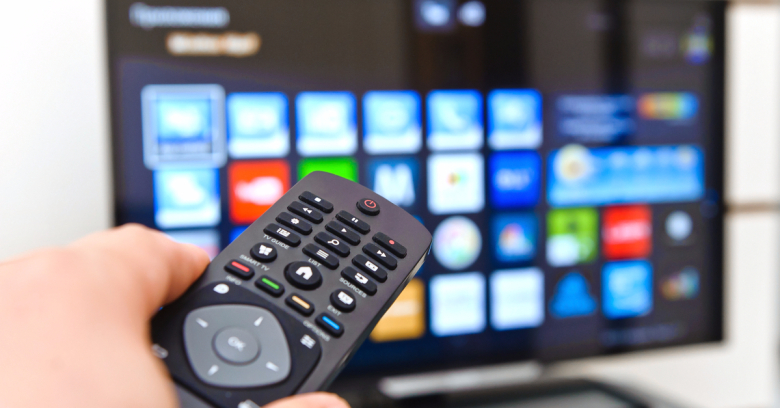 Smart TV сравнялись в продажах с обычными телевизорами